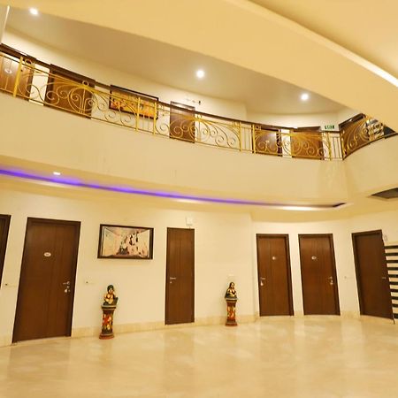 Hotel Shanti Villa New Delhi Buitenkant foto