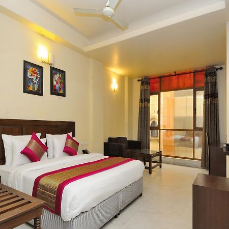Hotel Shanti Villa New Delhi Buitenkant foto