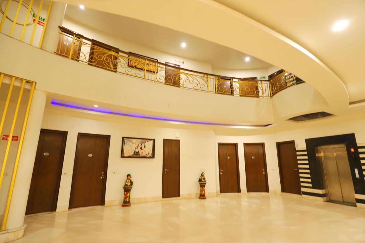 Hotel Shanti Villa New Delhi Buitenkant foto