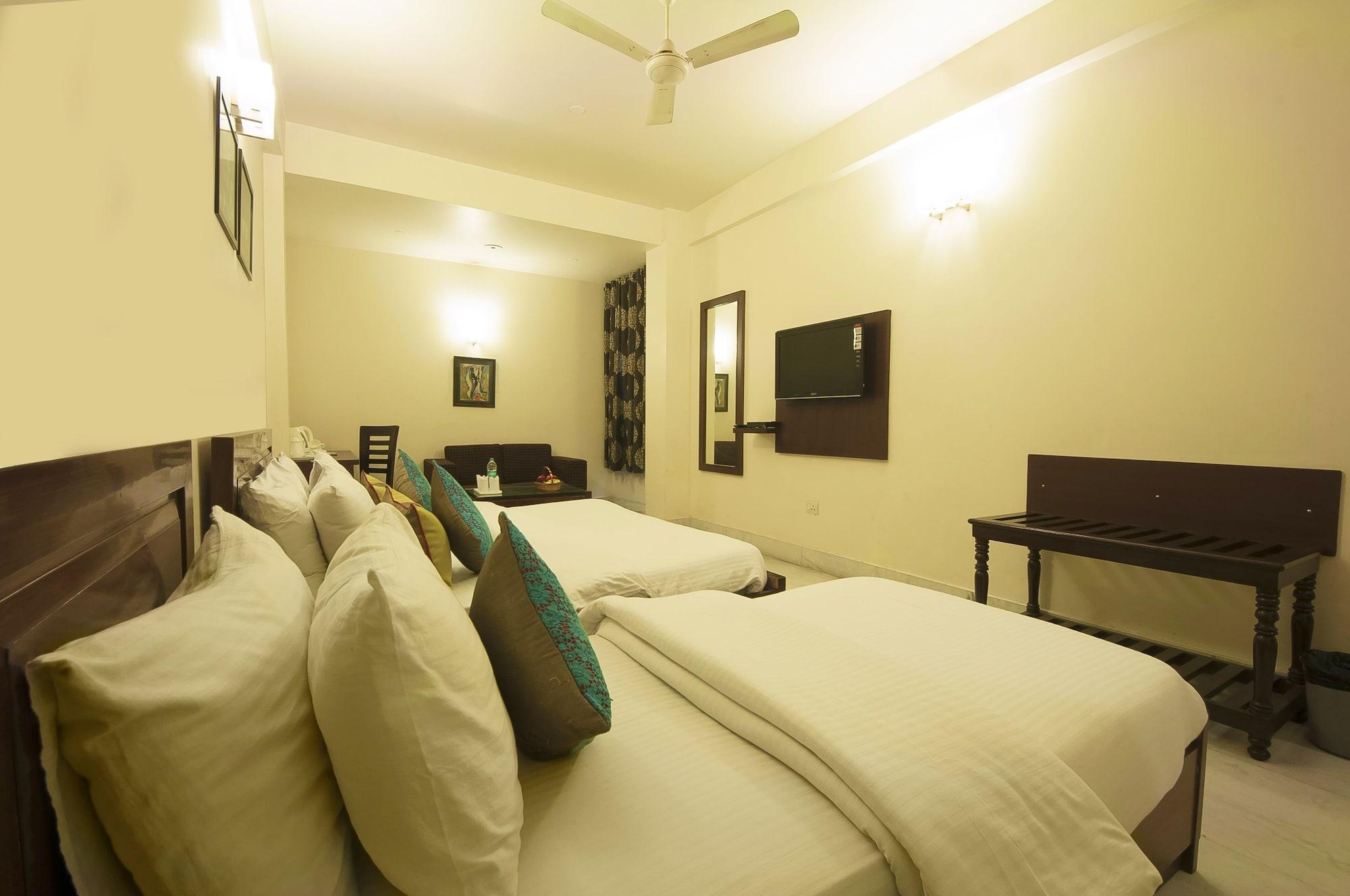 Hotel Shanti Villa New Delhi Buitenkant foto