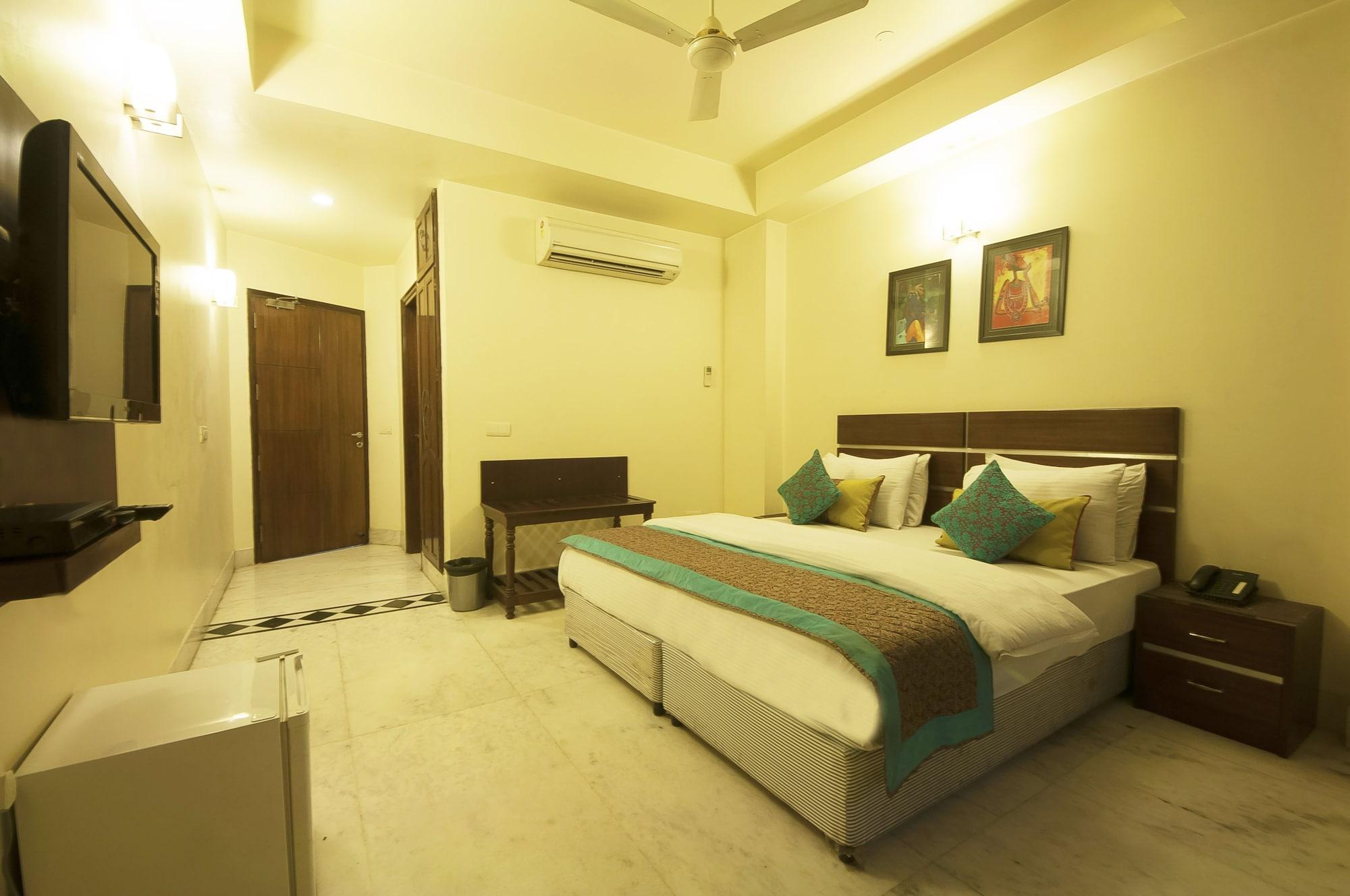 Hotel Shanti Villa New Delhi Buitenkant foto