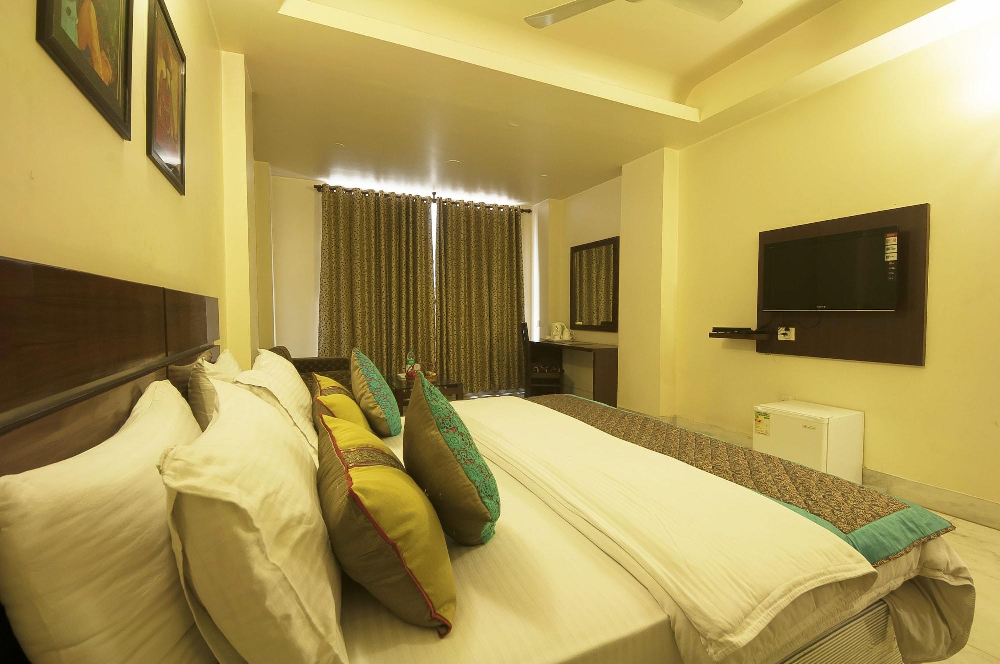 Hotel Shanti Villa New Delhi Buitenkant foto