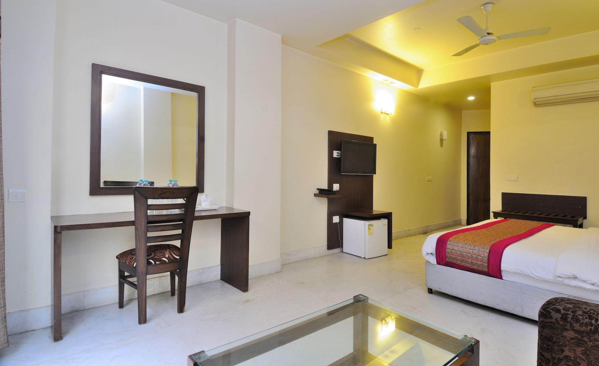 Hotel Shanti Villa New Delhi Buitenkant foto
