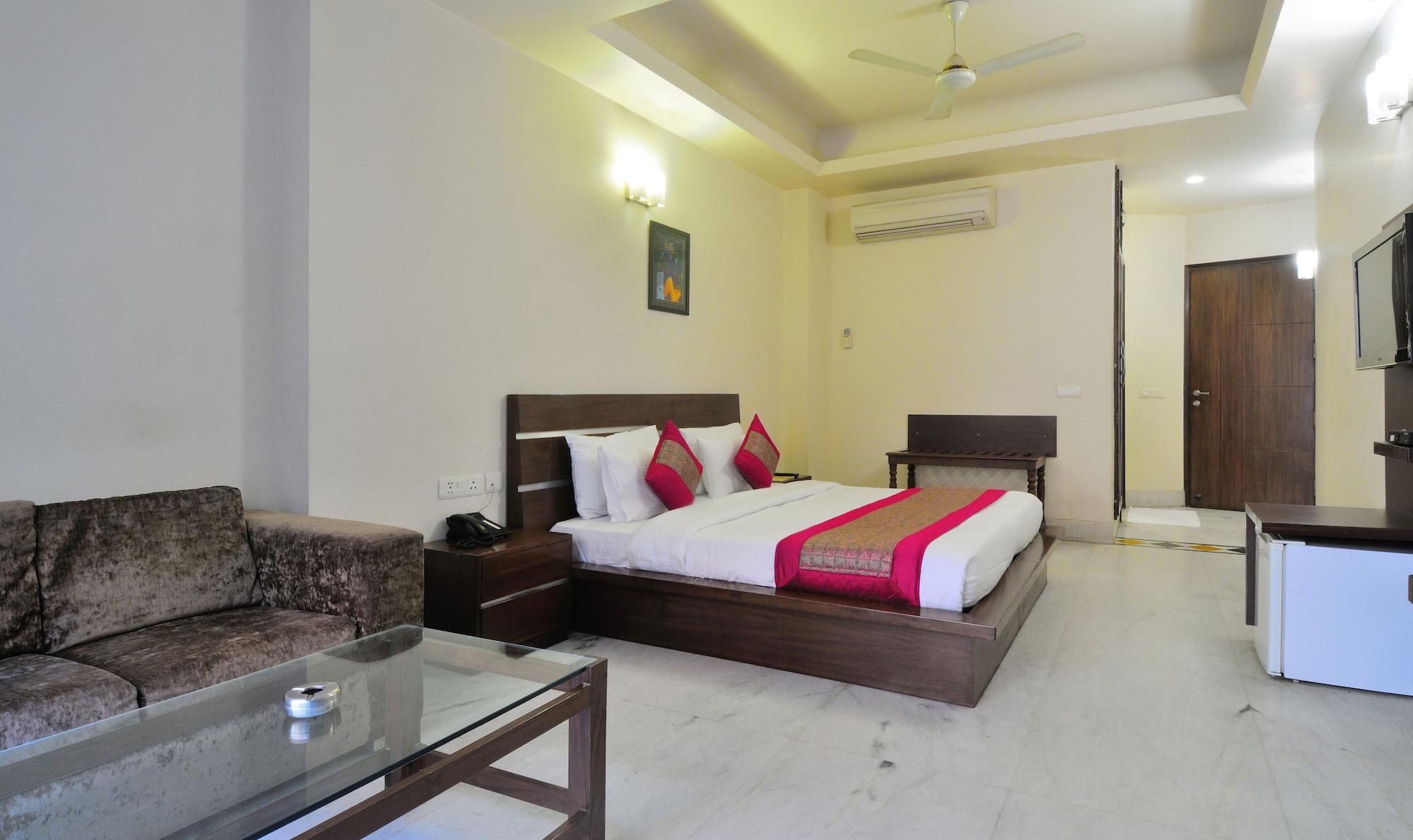 Hotel Shanti Villa New Delhi Buitenkant foto