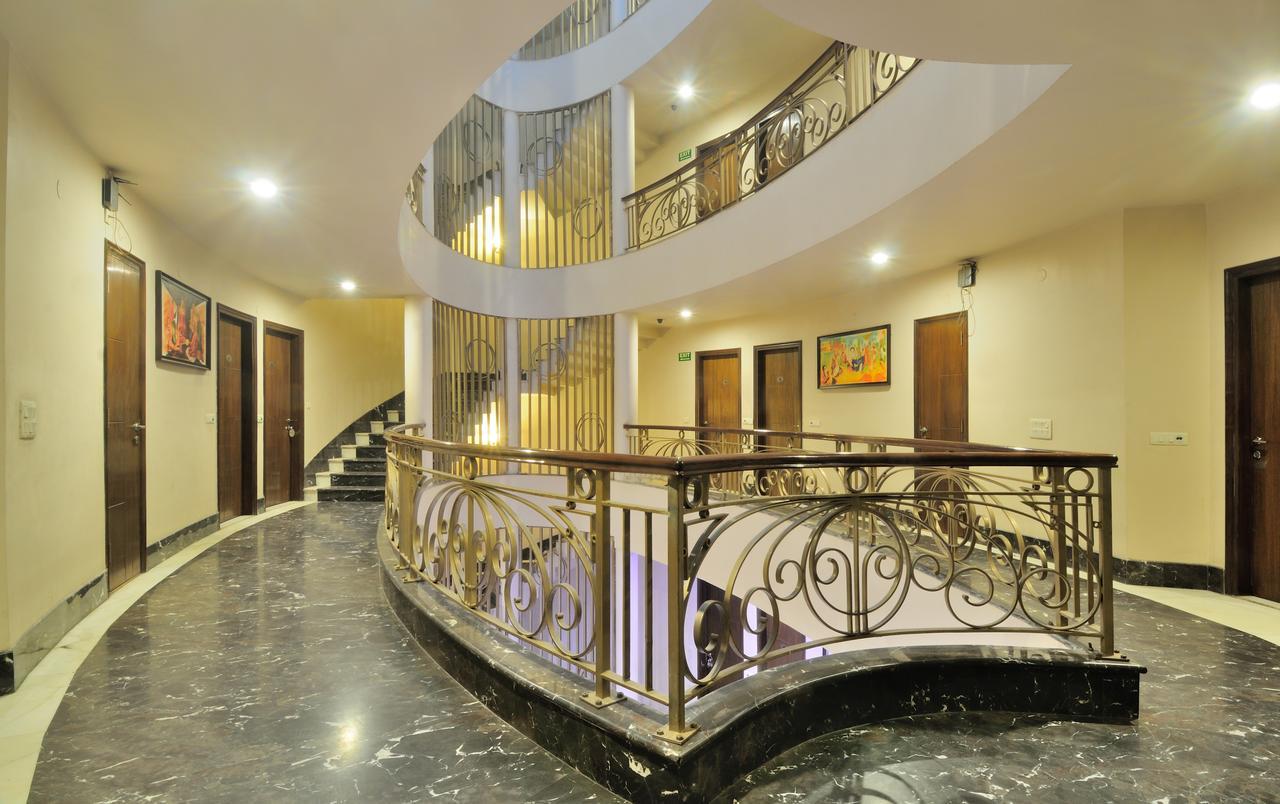 Hotel Shanti Villa New Delhi Buitenkant foto