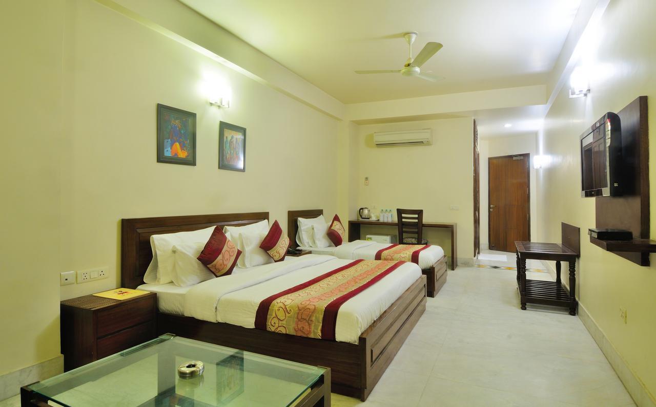 Hotel Shanti Villa New Delhi Buitenkant foto